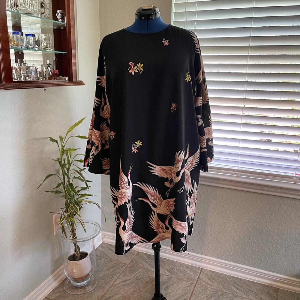 Black dress with details